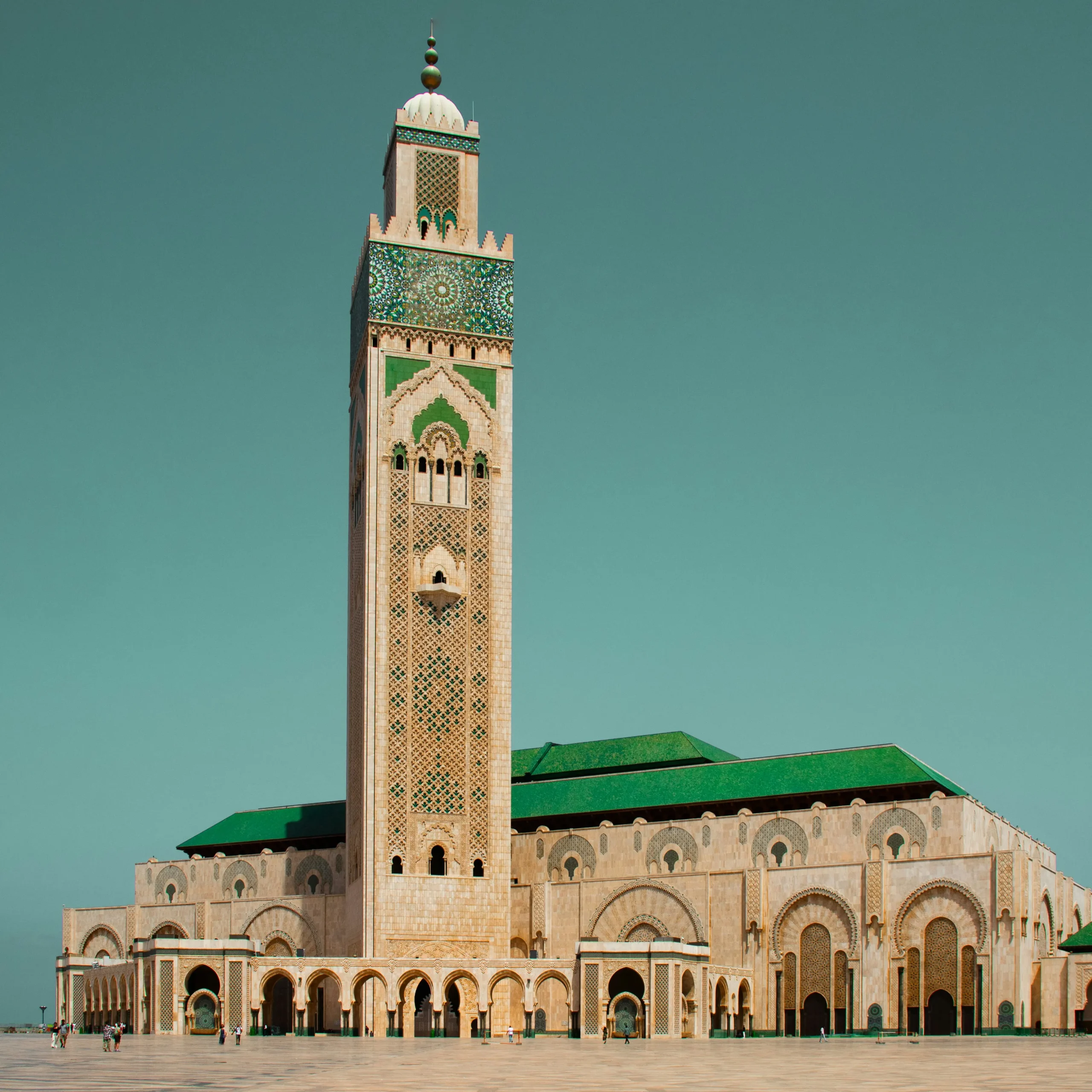 Morocco tours from Casablanca — Hassan II mosque on the edge of the Atlantic Ocean, Casablanca, Morocco